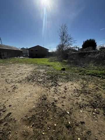 Satolas-et-Bonce (38290) TERRAIN PLAT VIABILISÉ DE 488 M² A SATOLAS ET BONCE