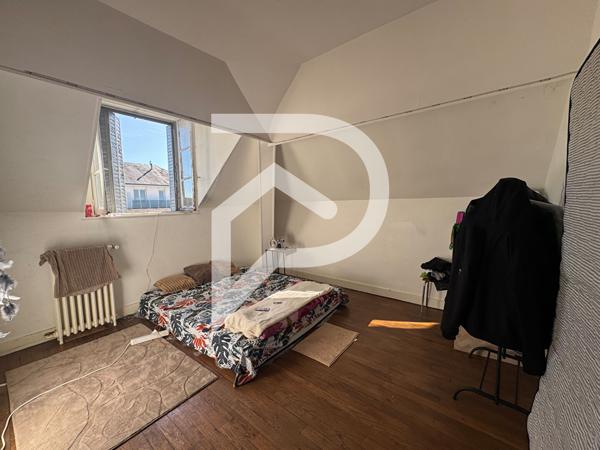 Immeuble 10 pièces 247 m2