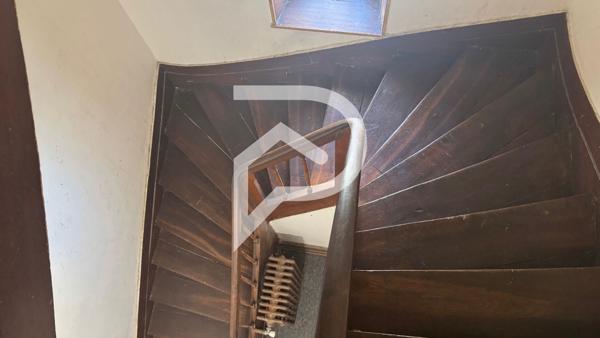 Immeuble 10 pièces 247 m2