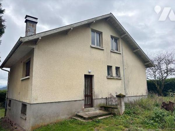 À VENDRE MAISON PAVILLON SAINT-NABORD VOSGES 88200
Maison individuelle à rénover comprenant :
...