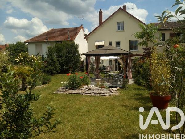 Maison à vendre 7 pièces 124 m² Montluçon