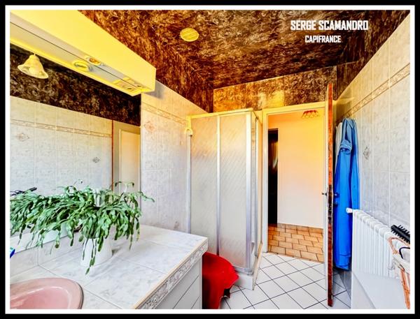 Maison de plain-pied à vendre 5 pièces MIRANDE (32) - 3 chambres - terrain 660 m²