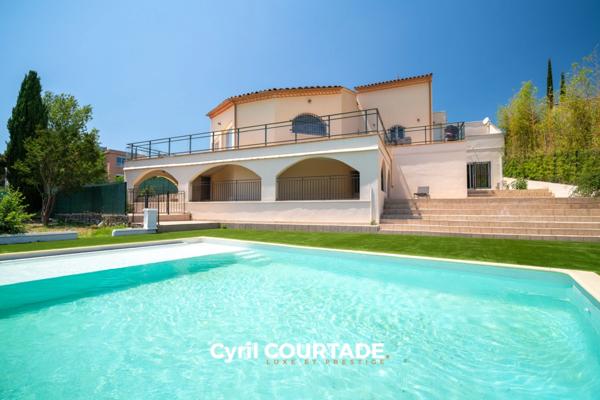 Juvignac, Dpt Hérault (34), Maison d'exception de 245m² en première ligne du Golf - Terrain de 1250m²