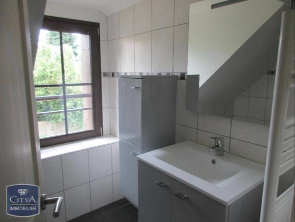 Maison à louer 3 pièces 53.82m² Aubazines (19190)