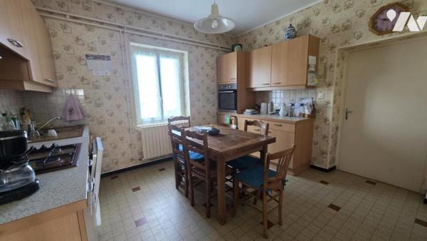 Ferme avec dépendances