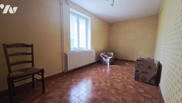 Ferme avec dépendances