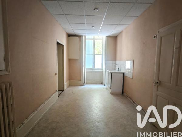 Immeuble à vendre 181 m² Largentière