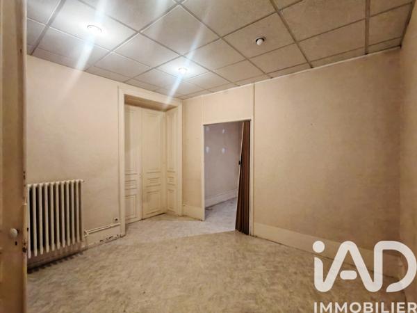 Immeuble à vendre 181 m² Largentière
