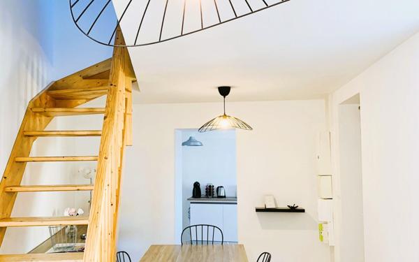 Immeuble à vendre    9 pièces • 220 m2 Château-Thierry