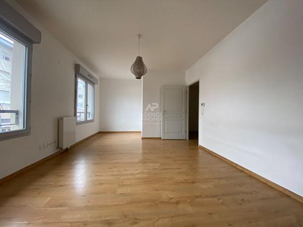Appartement Nanterre 3 pièce(s) 65.69m2 €355 000 ** - Référence 15148