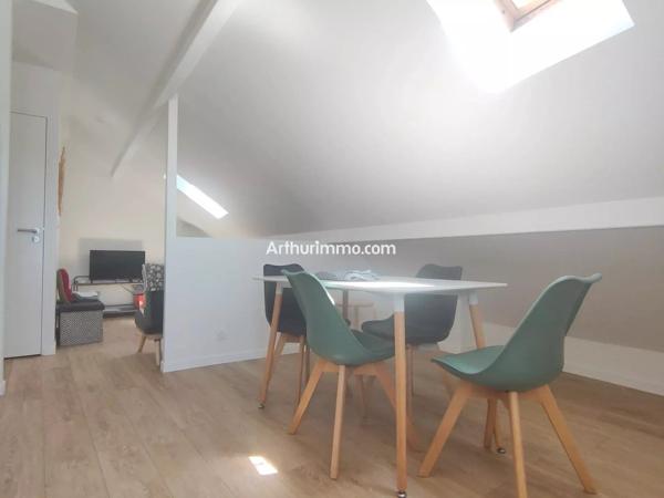 Location                                                      Appartement
                        
                     2 pièces                      26 m2                     à Sucy-en-Brie