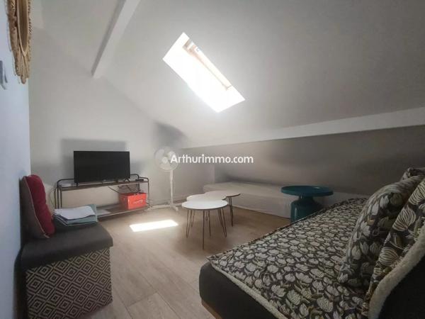 Location                                                      Appartement
                        
                     2 pièces                      26 m2                     à Sucy-en-Brie
