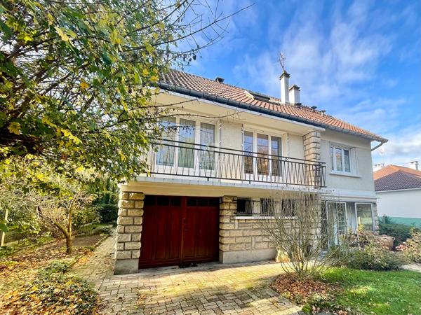 Maison Conflans Sainte Honorine 6 pièce(s) 134 m2 €420 000 ** - Référence 7237