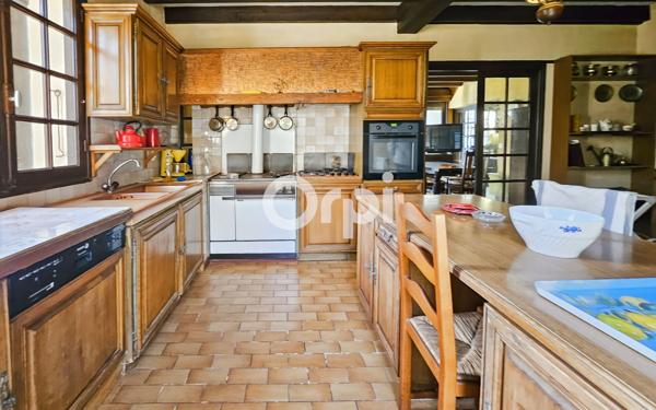 Maison à vendre    6 pièces •  Lescun