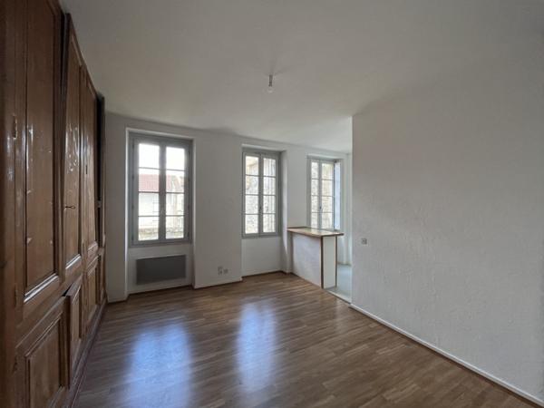 Appartement à vendre |  Sainte-Foy-la-Grande |  2 pièces | 46 m²