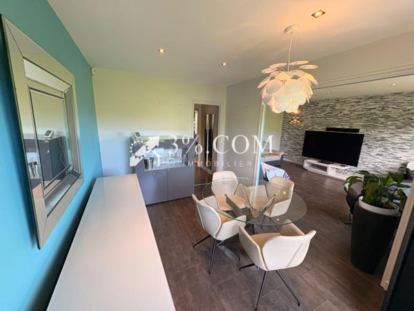 Appartement 5 pièce(s) 2 chambre(s) 96.4 m²