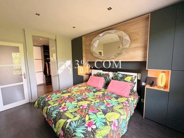 Appartement 5 pièce(s) 2 chambre(s) 96.4 m²