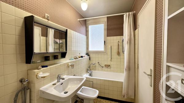 Appartement T4 à vendre  4 pièces - 91,10 m2 PONTOISE - 95