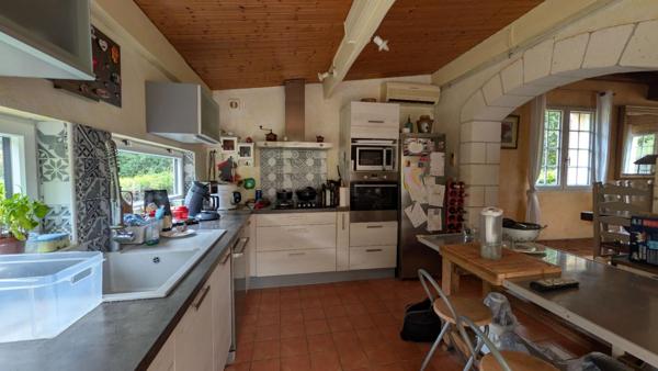 Maison familiale de 160 m2 environ à Bergerac. Secteur Calme et verdoyant