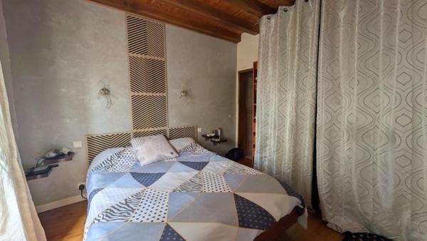 Maison familiale de 160 m2 environ à Bergerac. Secteur Calme et verdoyant