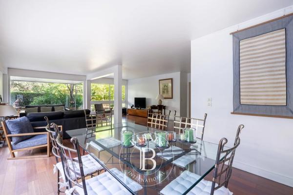 Le Chesnay, Appartement 3 Chambres -  158 m² à vendre