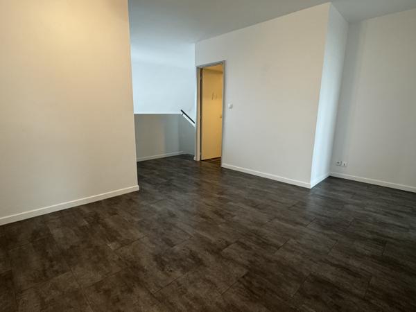 Appartement 6 pièces - 135 m² Exclusivité efficity