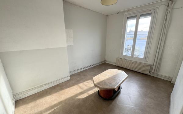 Appartement à vendre    2 pièces •  Drancy