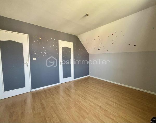 Maison traditionnelle de 165,87 m²