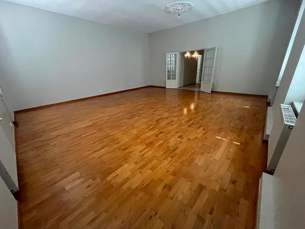 T3 Poitiers – Centre-Ville – 118.48 m²