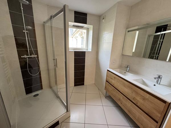 T3 Poitiers – Centre-Ville – 118.48 m²