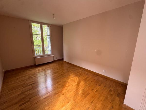 T3 Poitiers – Centre-Ville – 118.48 m²