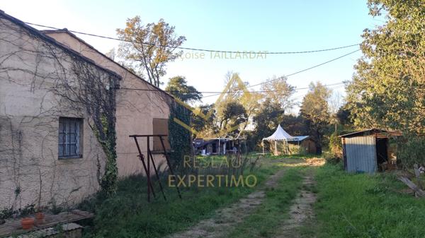 Cheval-Blanc (84460) Maison de plain pied + dépendances sur un terrain de 4080m2 en campagne