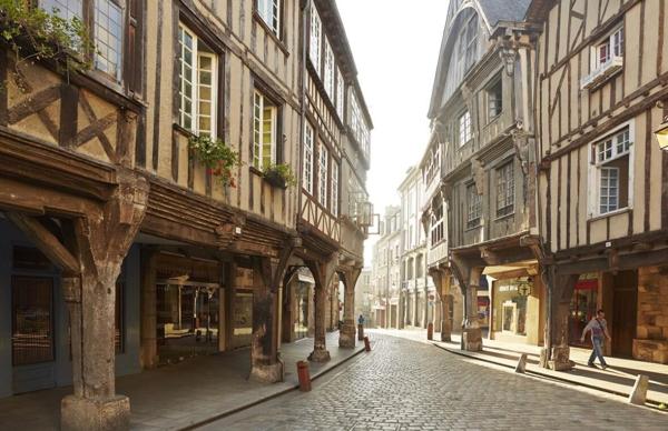 Immeuble de caractère centre historique Dinan