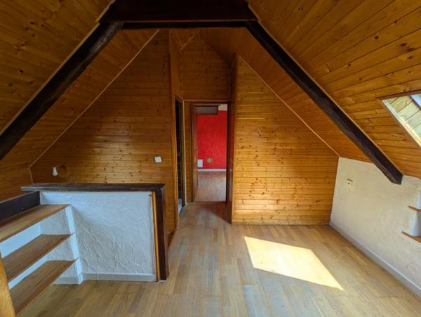 SAINT CARADEC TREGOMEL LONGERE DE 208M² DE 8 PIECES ENVIRON SUR PARCELLE DE 1600M²