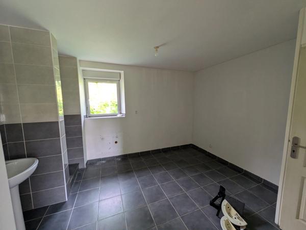 SAINT CARADEC TREGOMEL LONGERE DE 208M² DE 8 PIECES ENVIRON SUR PARCELLE DE 1600M²