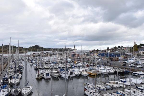 Duplex, en dernier étage sur le port de Paimpol