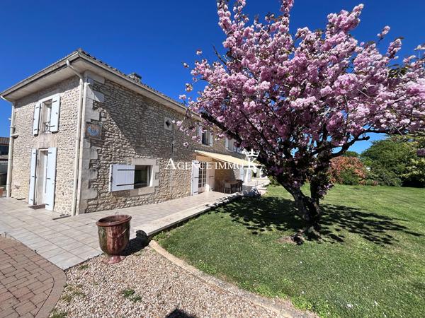 CISSÉ - Maison en pierre de 235m² , Cisse