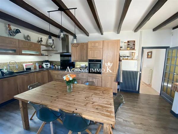 CISSÉ - Maison en pierre de 235m² , Cisse