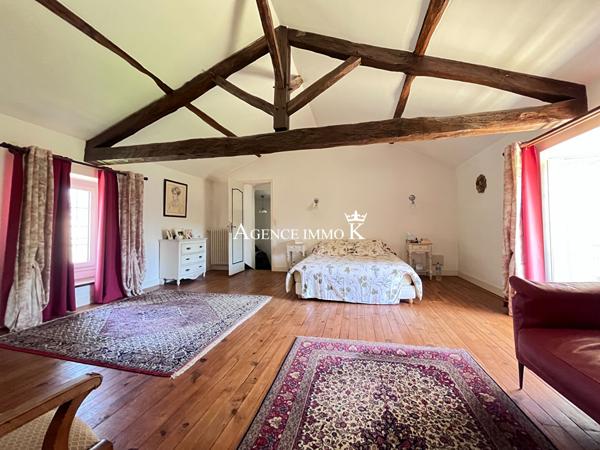 CISSÉ - Maison en pierre de 235m² , Cisse