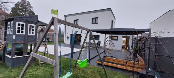 Magnifique maison 158m², 4 chambres, piscine, jardin