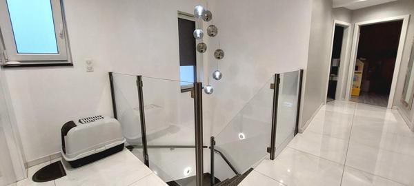 Magnifique maison 158m², 4 chambres, piscine, jardin