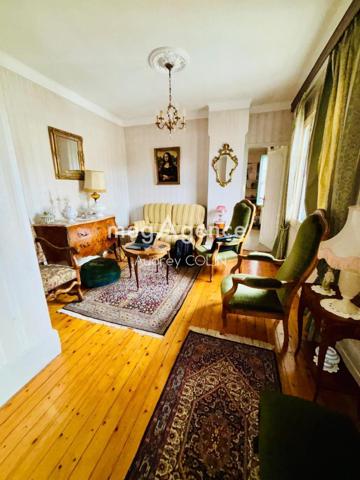 Maison à SENS, 89100 - 8 pièces 184m²