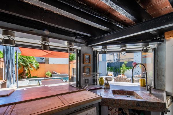 Maison de maître avec piscine, Torreilles