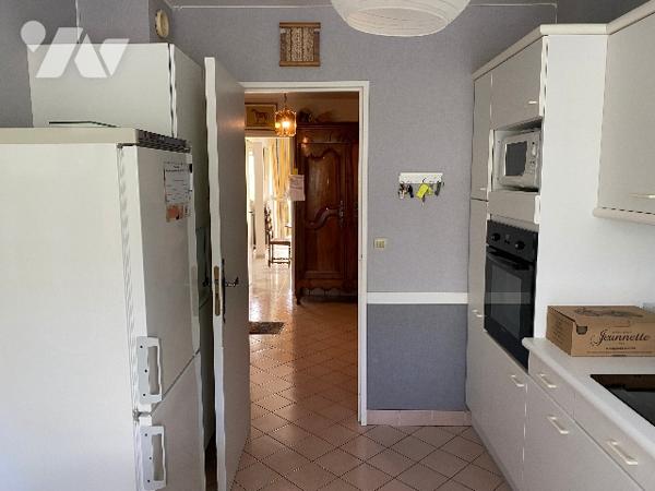 CAEN VILLE QUARTIER SAINT PAUL CHEMIN VERT APPARTEMENT F4 LUMINEUX AVEC GARAGE