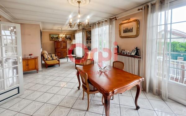 Maison à vendre    4 pièces • 105,40 m2 Livry-Gargan
