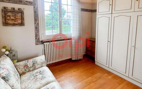 Maison à vendre    4 pièces • 105,40 m2 Livry-Gargan