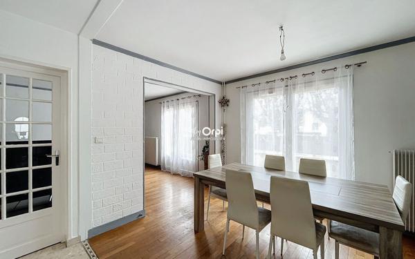 Maison à vendre    7 pièces •  Montluçon