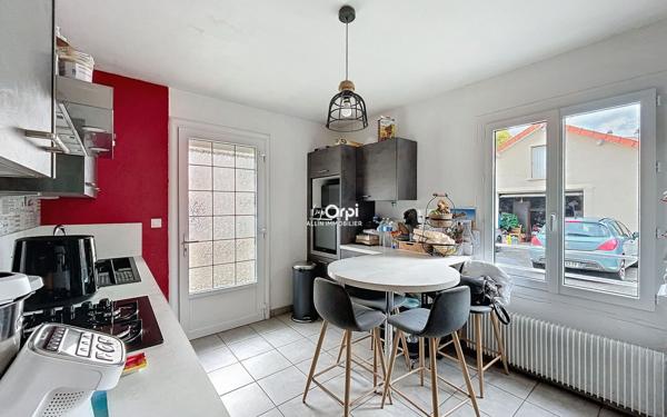 Maison à vendre    7 pièces •  Montluçon