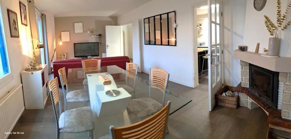 Maison à MONT-DOL, 35120 - 9 pièces 166m²