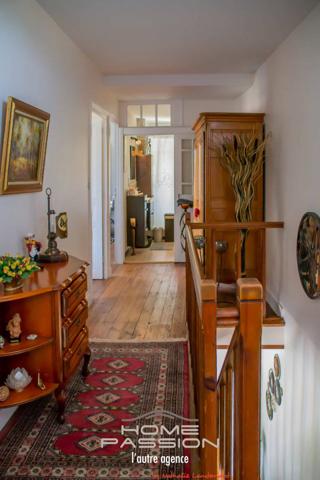 MEURSAC  ANCIENNE DISTILLERIE DES ANNEES 30, SA PROPRIETE + 6 GITES